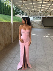 RED CARPET DRESS