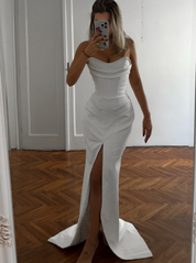 RED CARPET DRESS