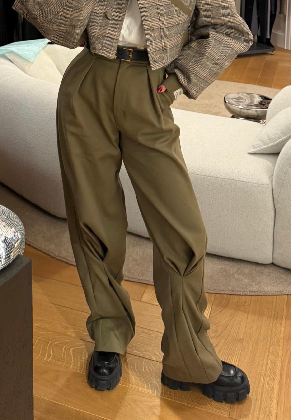FALTA PANTALONE