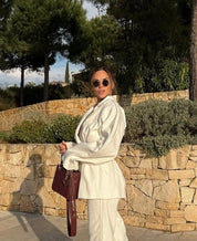 WAIST-DEFINING BLAZER