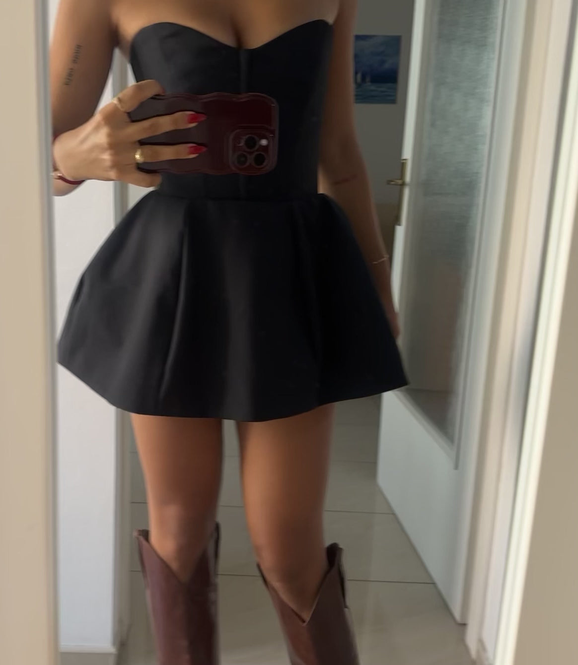 LITTLE BLACK DRESS